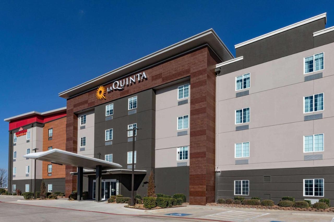 La Quinta Inn & Suites By Wyndham Ardmore Buitenkant foto