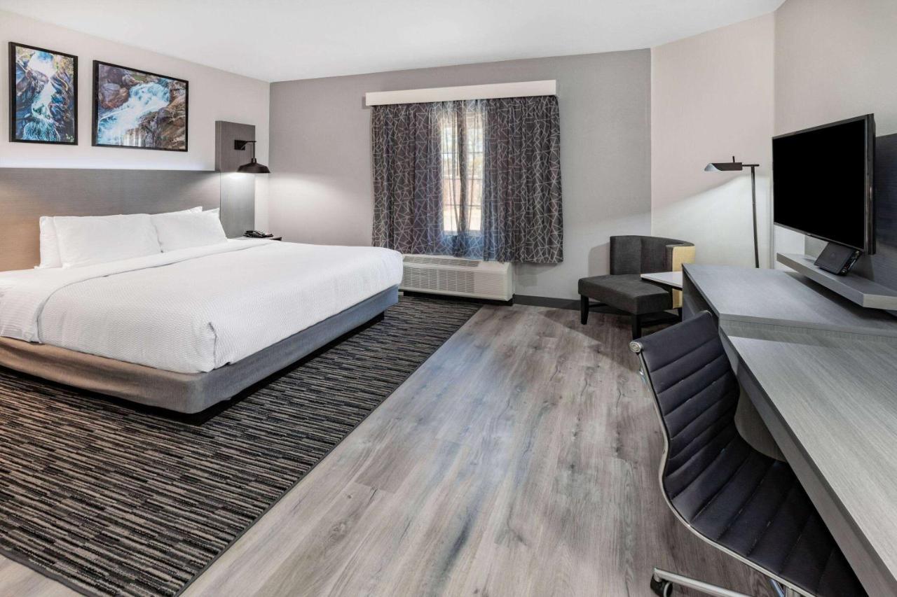 La Quinta Inn & Suites By Wyndham Ardmore Buitenkant foto