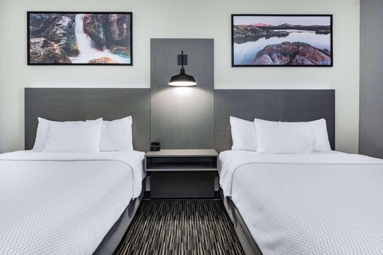 La Quinta Inn & Suites By Wyndham Ardmore Buitenkant foto
